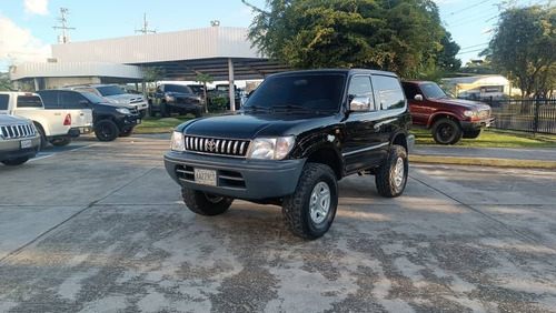 Imagen 1 de 11 de Toyota Meru