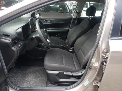 Imagem 8 de 9 de Hyundai Hb20 Vision 1.6 Flex 16v Aut