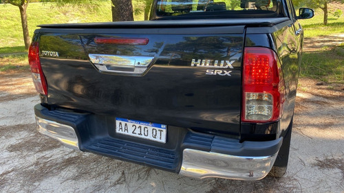 Toyota Hilux 2.8 Cd Srx 177cv 4x4