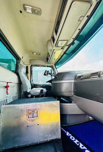 Volteo 7m3 Camion Rabon Volvo Vnr 2019