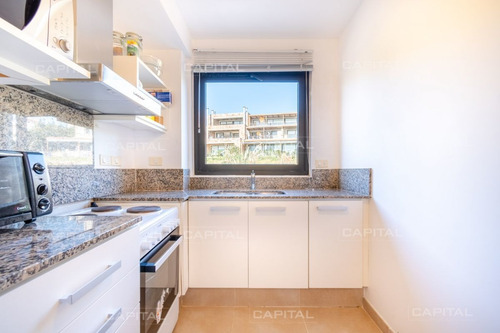 Imagen 16 de 30 de Departamento En Venta De Dormitorio Y Medio Con Dos Baños En Complejo Privado De Punta Ballena - Punta Ballena Punta Ballena