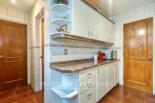 Casa En Venta En Ñuñoa! Impecable, Lista Para Vivi...