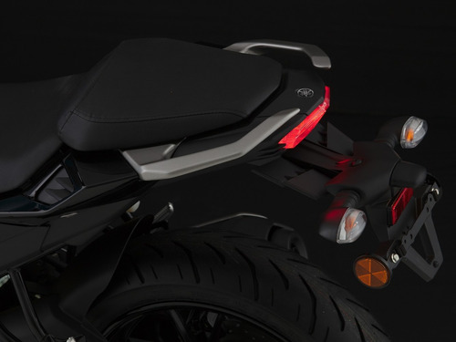 Imagen 7 de 20 de Yamaha Fz 25 0km 2023 Negra Ahora 12! Oferta - Palermo Bikes