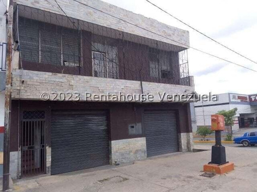 Hector Piña Alquila Local Comercial En Zona Centro De Barquisimeto 2 4-4 6 1 0