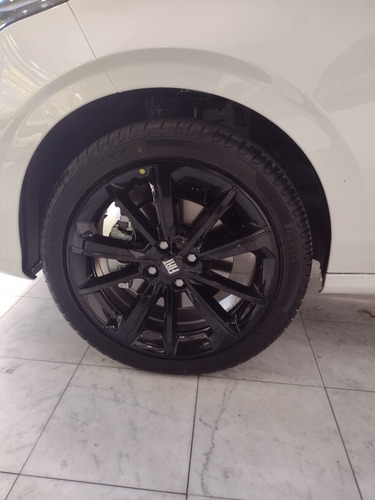 Imagen 15 de 16 de Fiat Cronos 1.3 Pack Conectividad (lma)