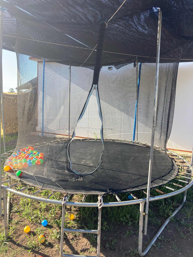 Alquiler De Aptos. En Kiyu C/piscina Climatizada, Parrillero Y Juegos Para Niños A 3 Cuadras De La Playa. Capacidad Para 2,4 Y 6 Personas