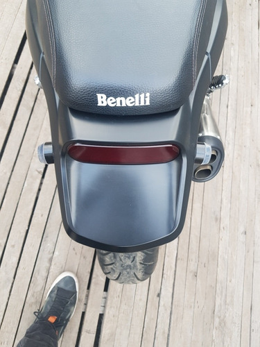 Imagen 14 de 17 de Benelli Leoncino 500