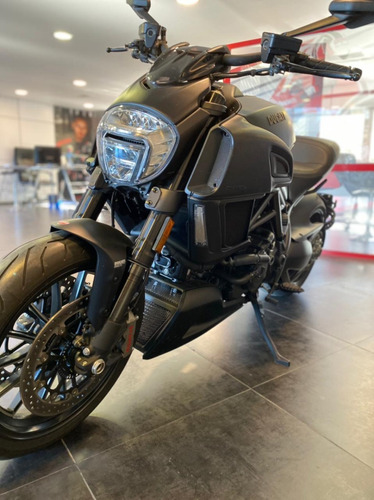 Ducati Diavel Dark 2018 - Excelente Unidad!