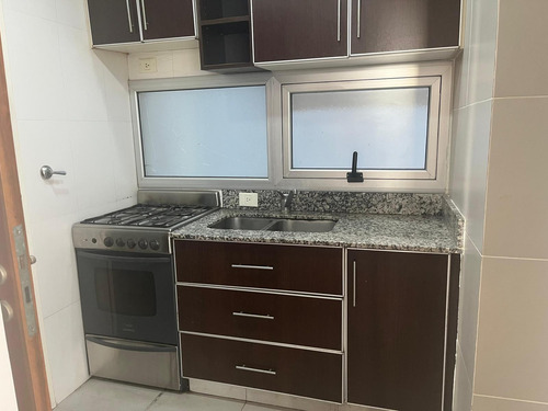 Departamento En Alquiler, Semipiso Dos Ambientes- Balcon Belgrano | Coghlan