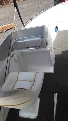 Imagem 7 de 15 de Real 20 Pés Ano 2000 Com Yamaha 115hp 2t V4 Virtual Nautica