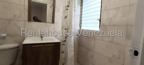 Alquiler De Departamento En Colinas De Bello Monte #25-9402