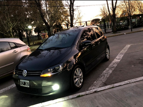Volkswagen Fox 1.6 Highline 2011