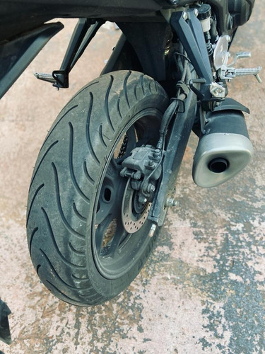 Yamaha Mt 03, Negra.
