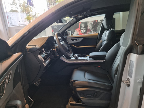 Audi Q8 2024