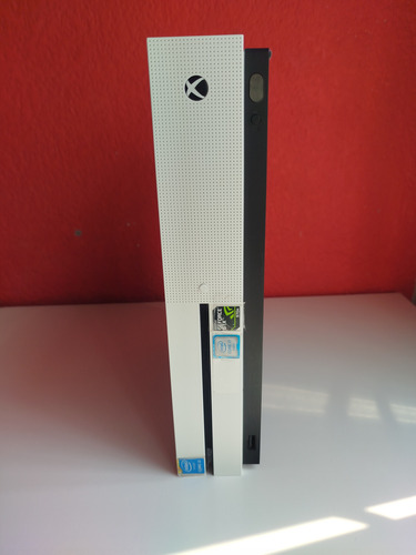 Xbox One S 500gb Con Juegos Y Mandos Blanco (Usado)