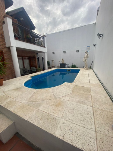 Casa En Venta En Piñeyro
