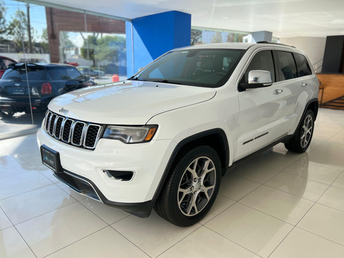 Jeep Grand Cherokee 3.6 Limited Lujo 4X2 At