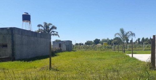 Lote De 300m2 A Metros De Oroño. Pueblo Esther.