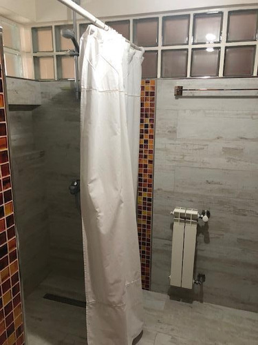 Imagen 14 de 16 de Imponente Casa En Venta 4 Amb Castelar Norte Residencial