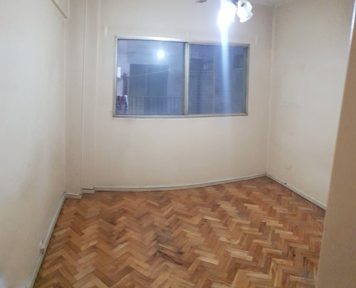 Imagen 20 de 24 de Paraguay Al 3000 Y Gallo, Palermo. Piso 1. Contrafrente. 3 Ambientes. 2 Dormitorios. A Refaccionar. Superficie Total Y Cubierta 61 M2. Cocina Grande Con Comedor Diario. Lavadero. Apto Profesional.