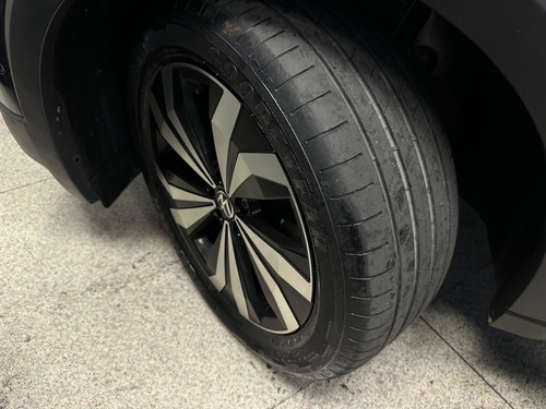 Volkswagen T-Cross 1.4 250 TSI TOTAL FLEX HIGHLINE AUTOMÁTICO