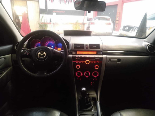 Mazda Mazda 3 2011