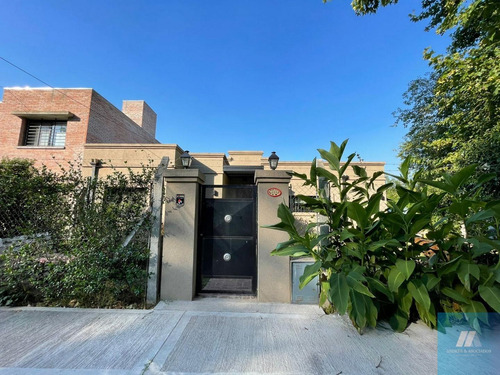 Imagen 3 de 17 de Venta Casa Bella Vista