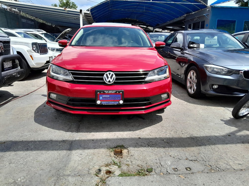Volkswagen Jetta 2.5 Sportline Tiptronic At
