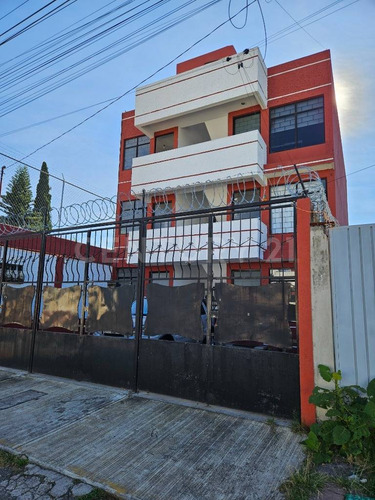 Venta De Edificio Con 3 Departamentos En San Jose Mayorazgo, Puebla. Inversion¡