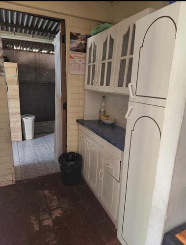 Casa 2 Dormitorios, 1 Baño