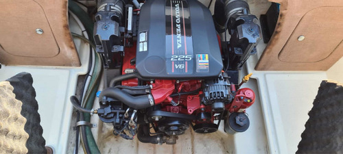 Imagen 16 de 23 de Lancha Cuddy Eclipse 22 Volvo 225 Duo Prop 2015 Web Marine