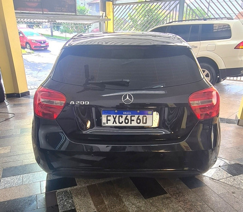 Imagem 7 de 8 de Mercedes-benz Classe A 2015 1.6 Urban Turbo 5p