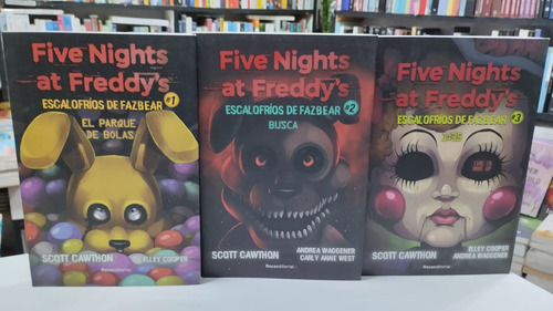 Five Nights At Freddy´s Escalofríos De Fazbear 1, 2 Y 3