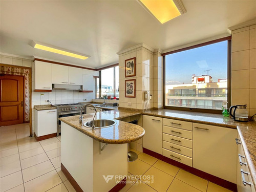 Departamento En Venta De 3 Dorm. En Las Condes