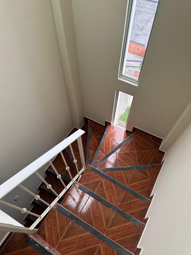 Se Vende Hermosa Y Amplia Casa En El Exclusivo Conjunto Residencial Marianistas, Segunda Etapa (casa 16).