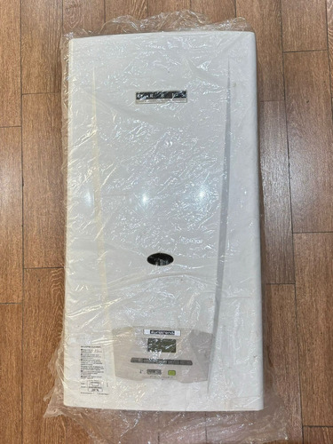 Calefon Orbis 20 Lts 320kpo Ge Salida Superior Digital Lh Blanco