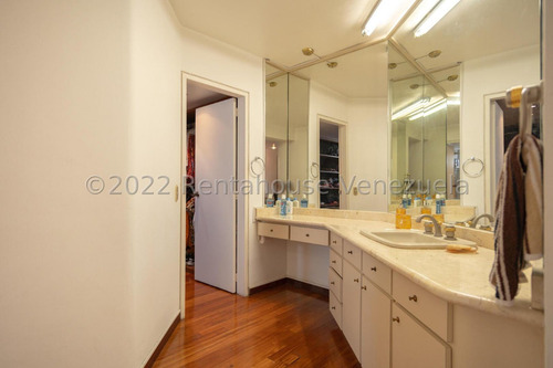 Imagen 15 de 27 de Ls Vende Apartamento Colinas De Valle Arriba