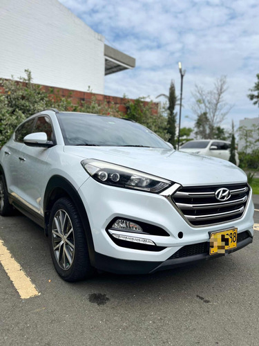 Hyundai TUCSON IX-35 2.0l | TuCarro