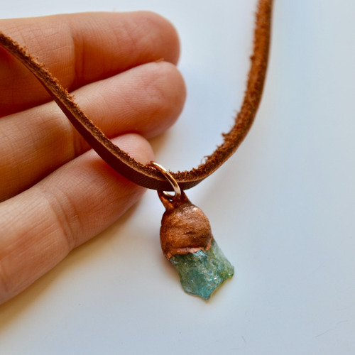 Imagen 4 de 6 de Collar Piedra Preciosa Peridoto Verde Con Cuero, Cod1