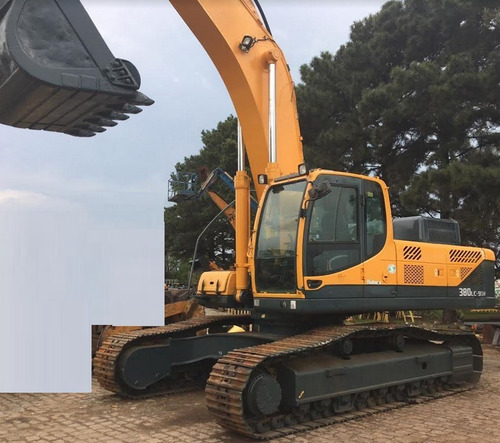 Escavadeira Hyundai R380 2014