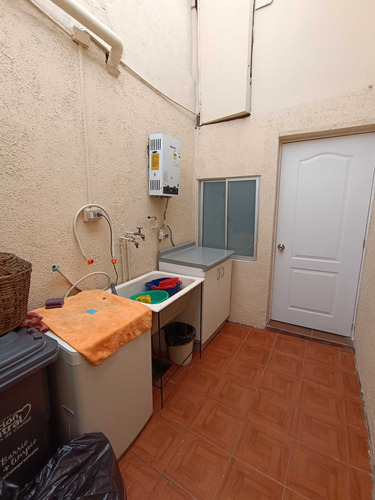 Venta Casa 1d 1b Estación Central, Remodelada (86144)