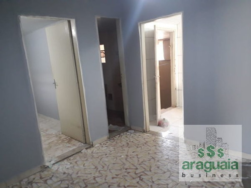 Imagem 2 de 7 de Casa Térrea Com 3 Quartos - Araguaiac104-l