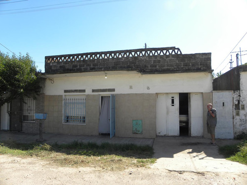 Casa  En Venta En Gregorio De Laferrere