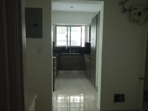 Alquiler Apartamento En Evaristo Morales Santo Domingo De 2habitaciones Sin Amueblar Con Terraza Privada