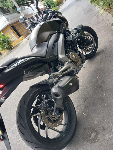 Bajaj Dominar 400