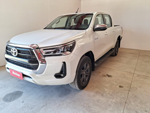 Toyota Hilux 2.8 Cd Srv 177cv 4x4