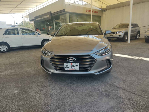 Imagen 2 de 15 de Hyundai Elantra 2017 4p Gls Premium L4/2.0 Aut