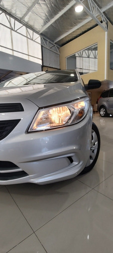 Imagen 11 de 18 de Chevrolet Onix 2016 1.4 Lt 98cv
