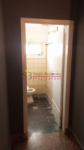 Se Vende Casa De Dos Plantas Mas Local Comercial En Gral. Madariaga