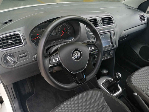 Imagen 9 de 15 de Volkswagen Vento 2020 4p Comfortline Plus Std.